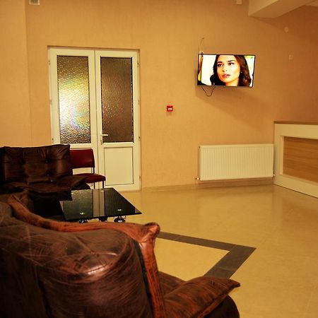 Kmg Hotel Khashuri 외부 사진