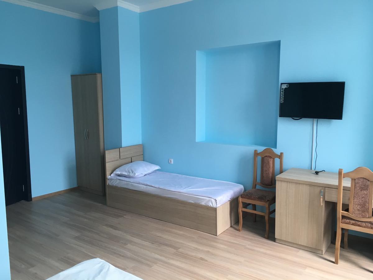 Kmg Hotel Khashuri 외부 사진