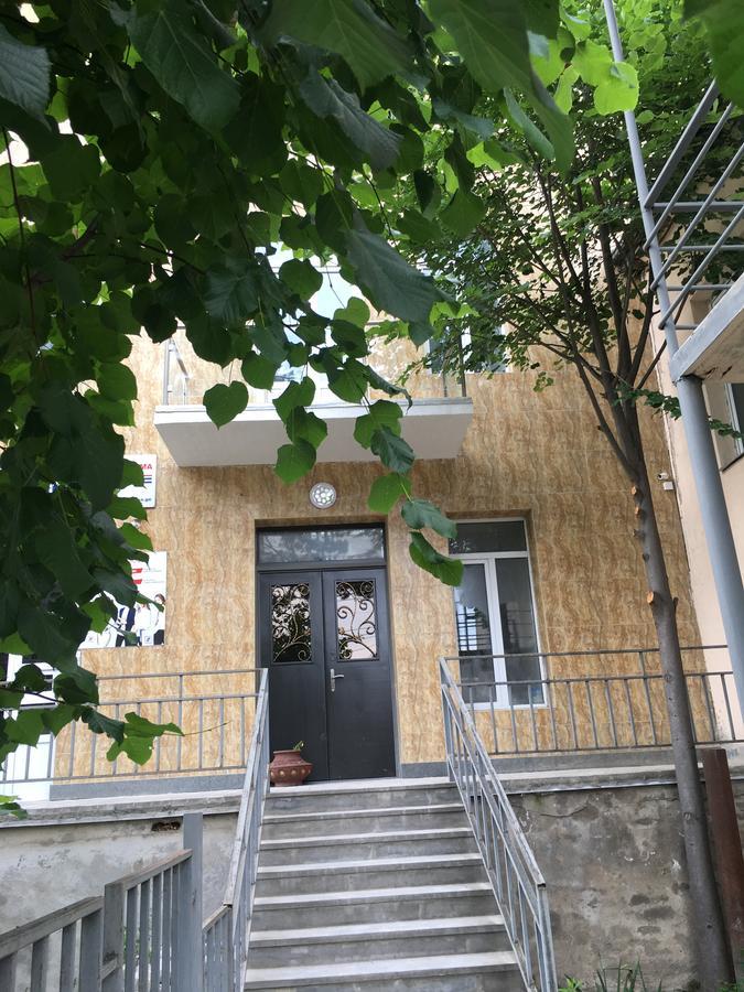 Kmg Hotel Khashuri 외부 사진