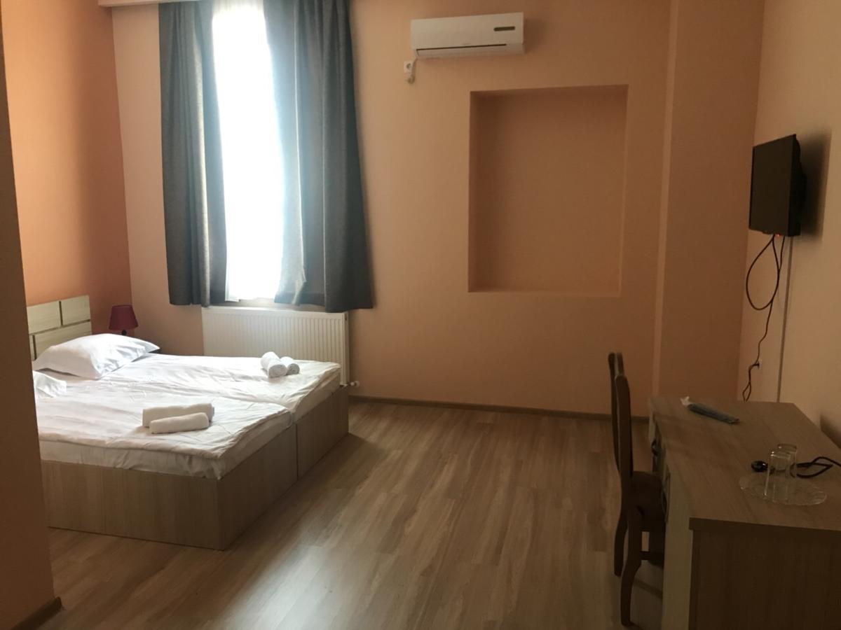 Kmg Hotel Khashuri 외부 사진